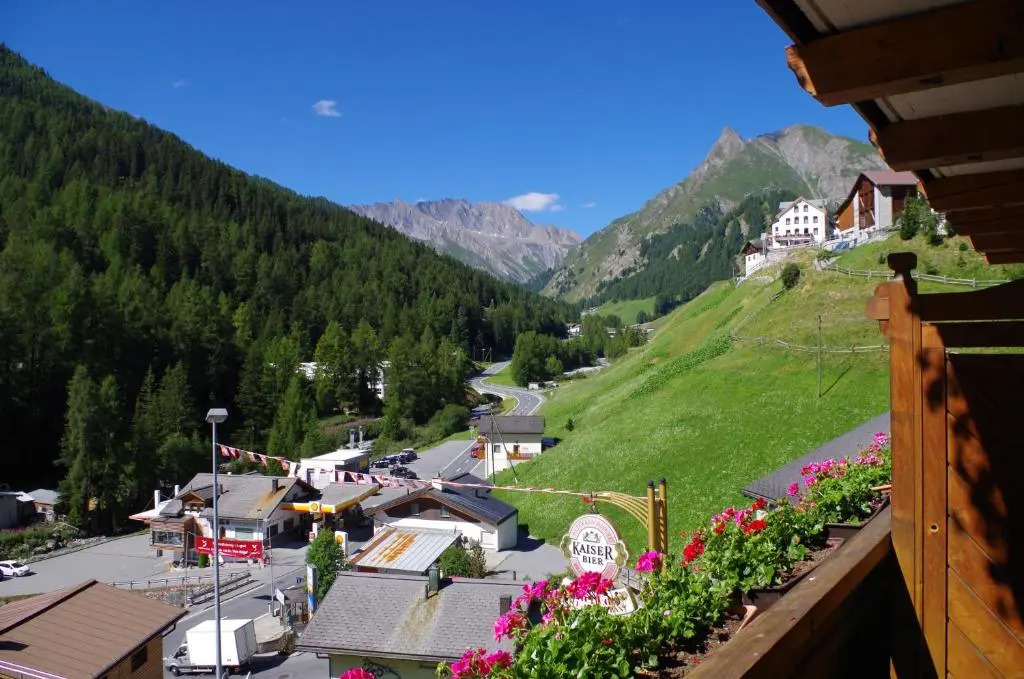 Hotel Edi