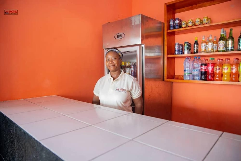 Le Paquebot Hôtel Restaurant Kribi