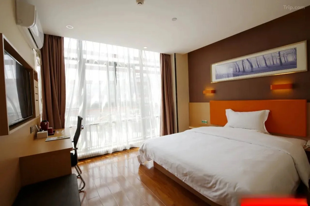 7 Days Youpin Hotel (Chengdu Dufu's Thatched Cottage Branch)