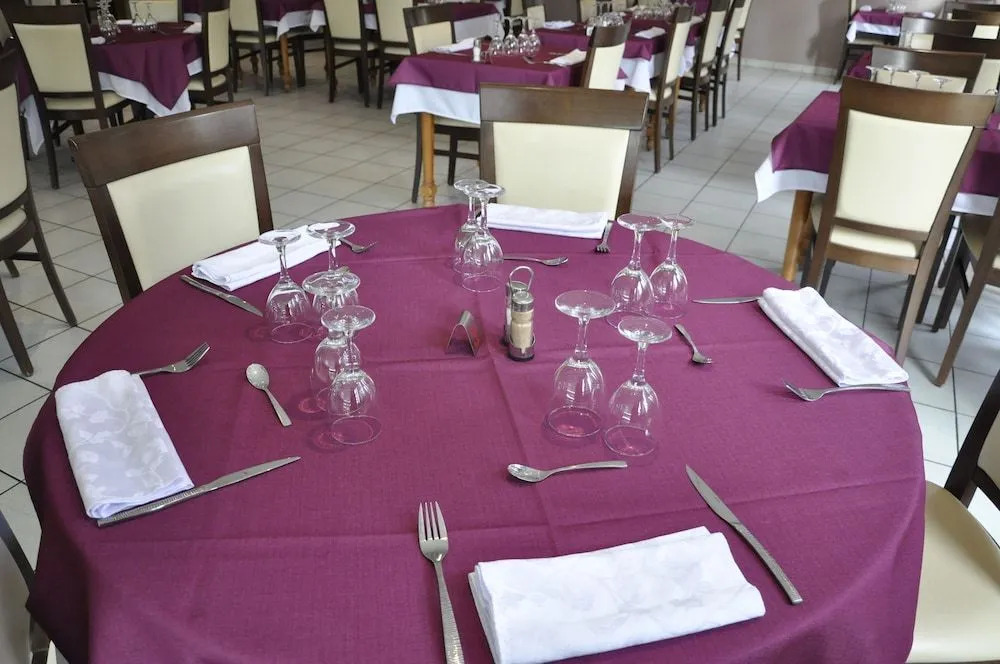 Hotel Henri IV