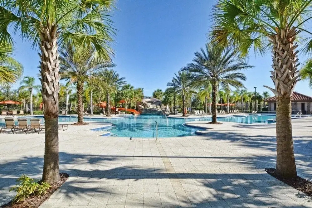 Solterra - 5 Bedrooms Townhome w/Spashpool-7041SR