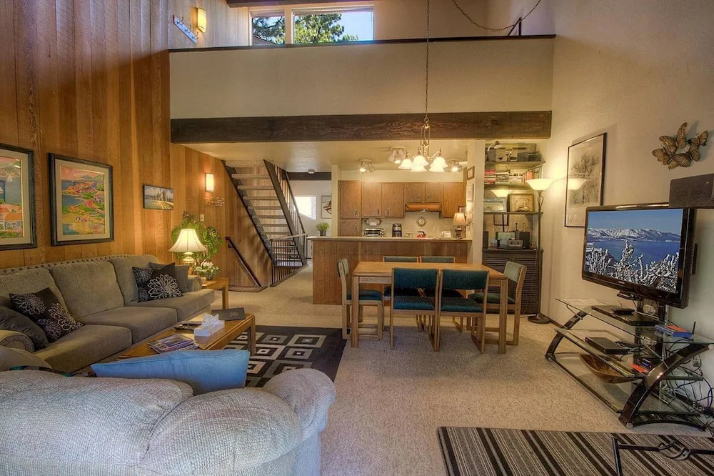 Forest View Townhouse