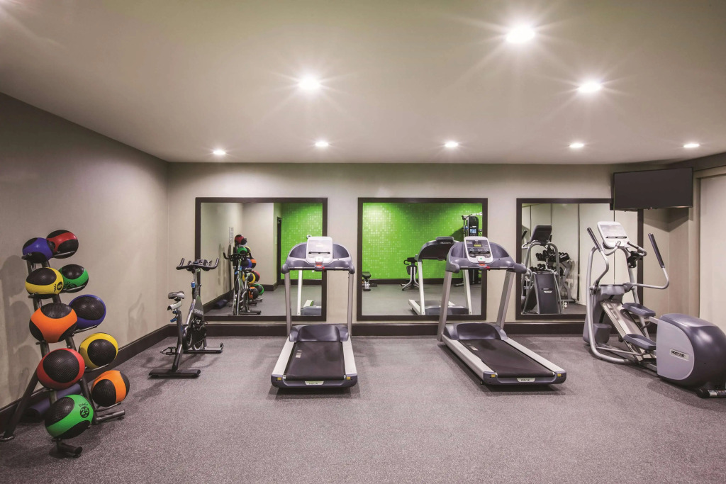 La Quinta Inn & Suites by Wyndham Baton Rouge - Port Allen