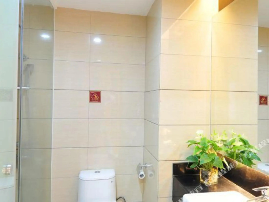 Weijia Hotel (Wanning High-Speed Railway Station Municipal Government)