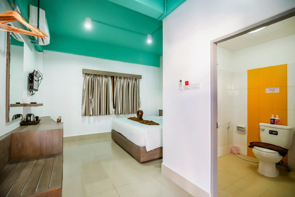 Khaleej Mass Hotel Patong