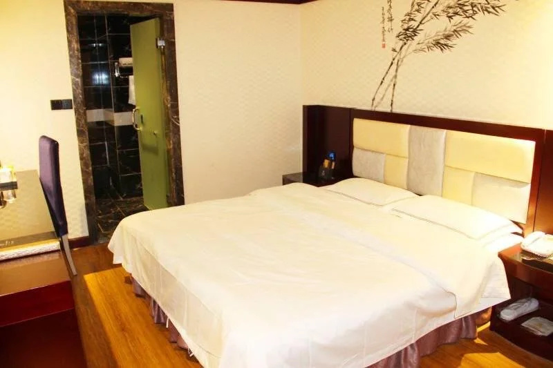 Yunxian Tianan , Power Hotel