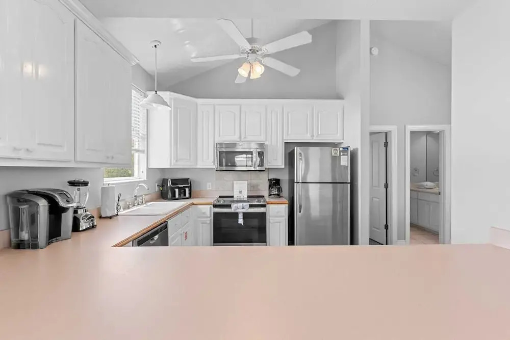 Walk to Santa Rosa Beach Private Pool, Balcony, and Coastal Views