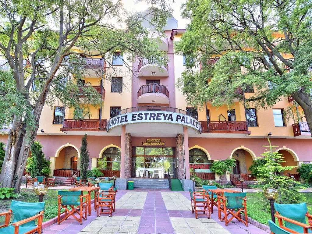 Hotel Estreya Palace