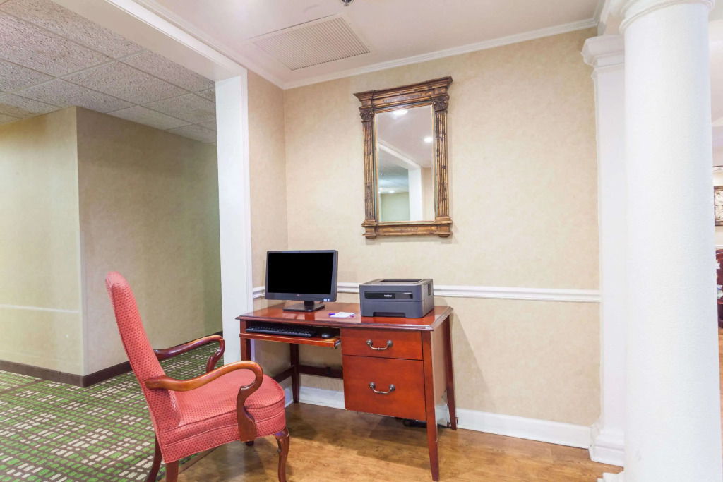 Baymont by Wyndham Columbia Maury
