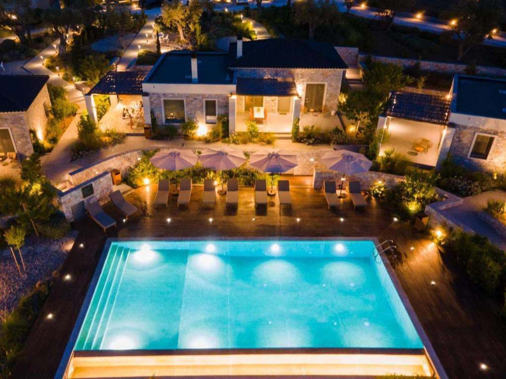 Elies Residences Luxury Apartments