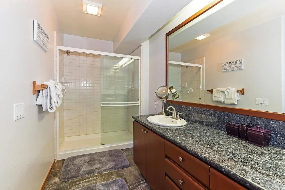 Snowcreek #909 (Phase 5) - 2 Br Condo