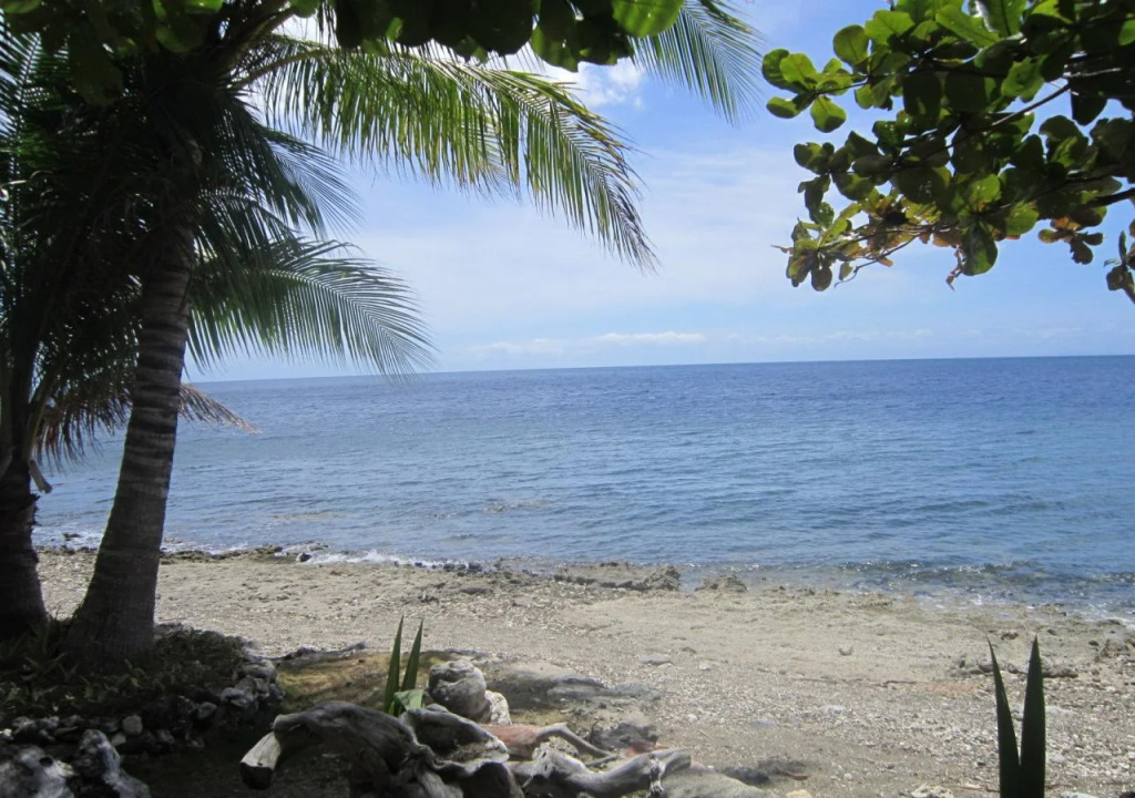 Lazi Beach Club Resort