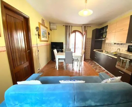 Apartments Mikros Front sea