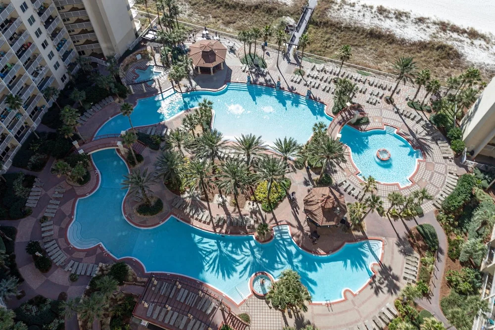 Penthouse With Beautiful Beach Views! 1 Bedroom, 2 Bathroom Penthouse!