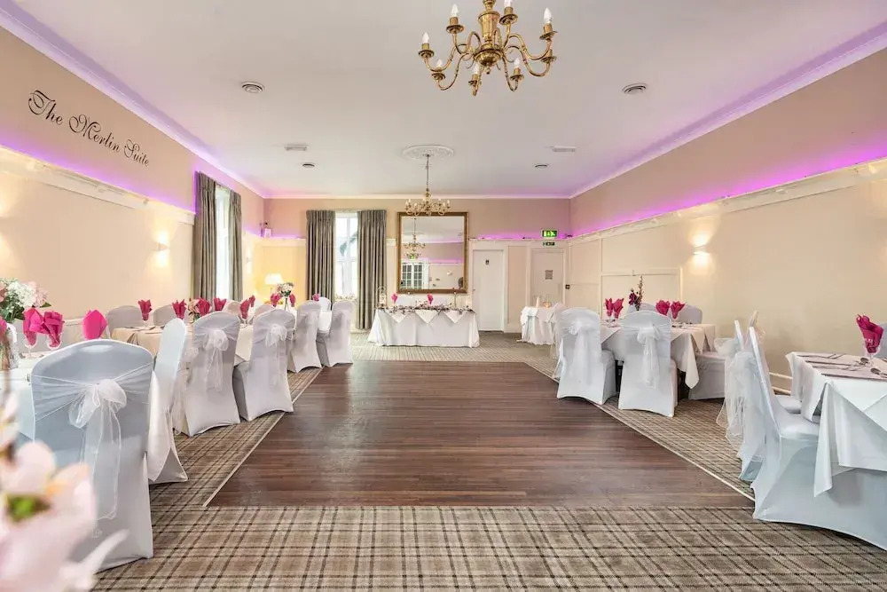 Boars Head Hotel