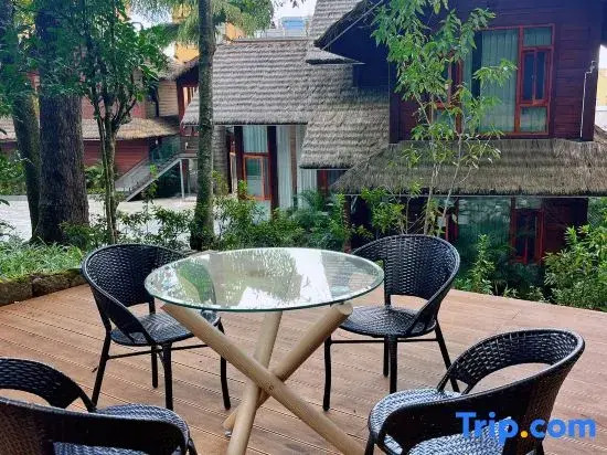 Terraces&Forest Wooden Hotel