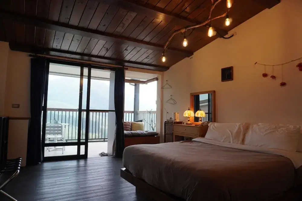 TysonB&B