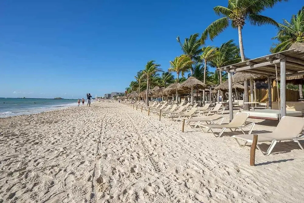 Rioja Playacar by ChezPlaya