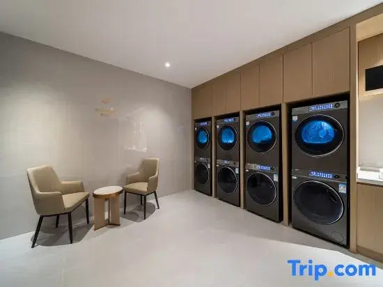 Lavande Hotel (Yantai Jinshatan Seaside Bathing Beach Branch Store)