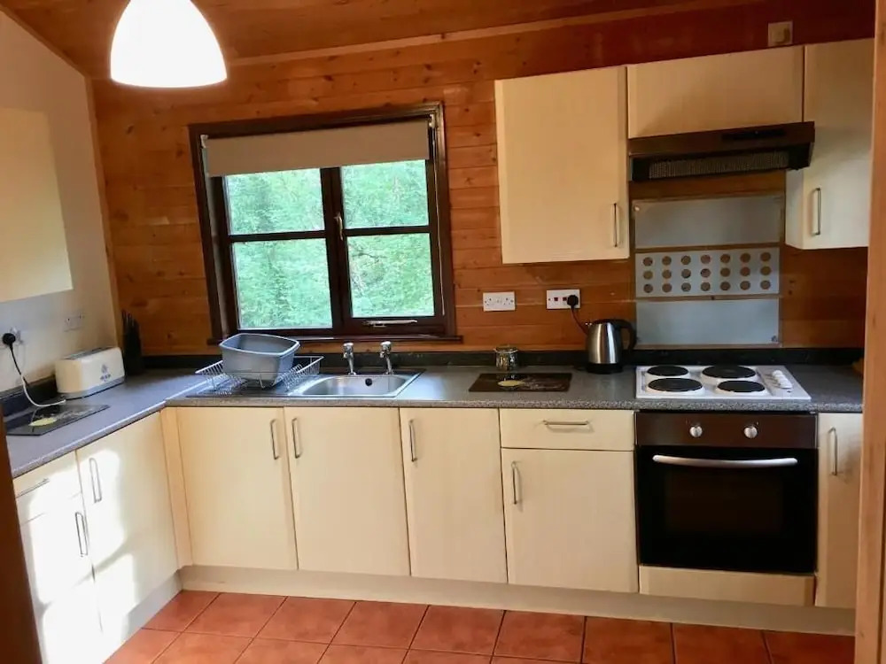 Goldcrest 3 Hot Tub