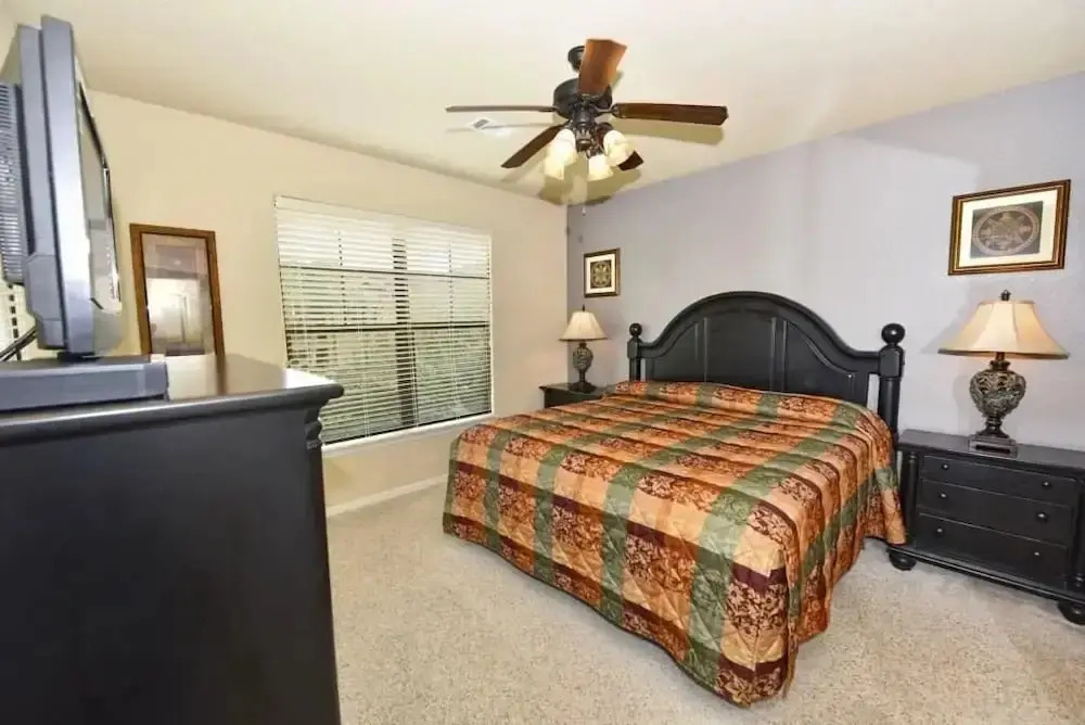 Charo Park Holiday Home 4008