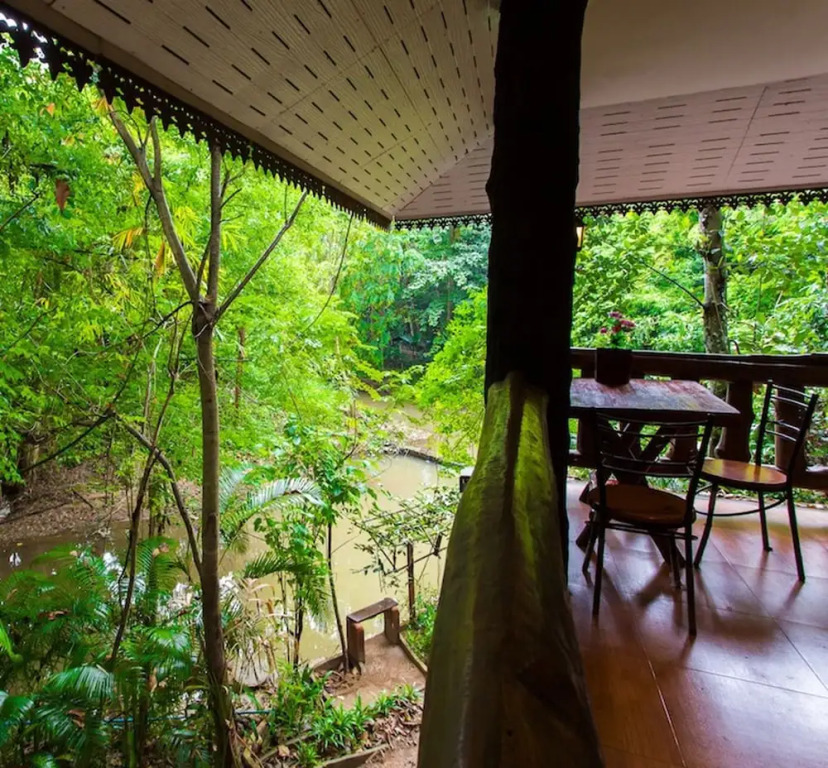 Baansuan Resort