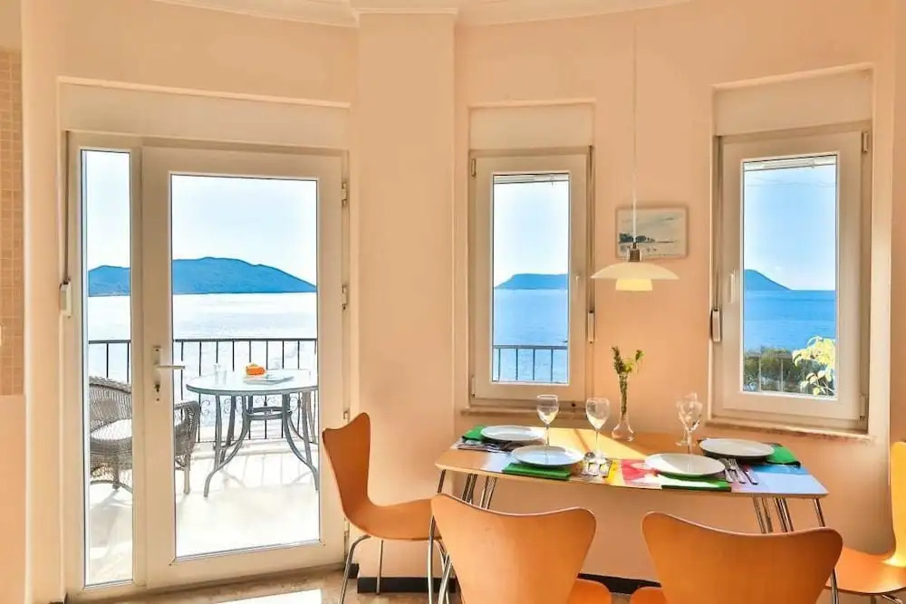 Paradise 5 Apartment