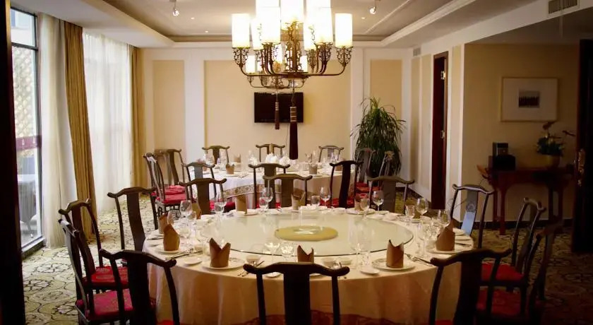 Puer Jingland Hotel