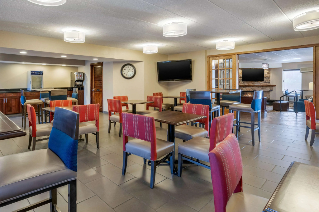 Comfort Inn Grand Rapids Airport