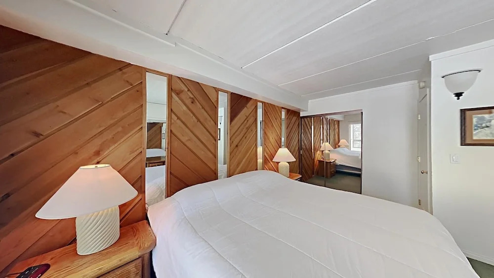 303 2 Bedroom Home