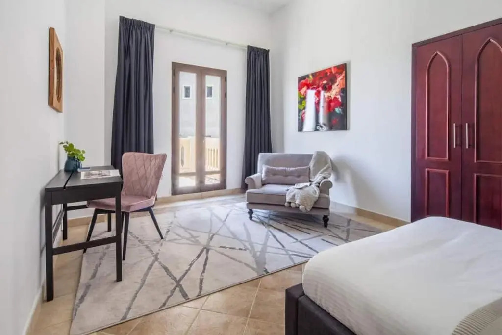 Cool and spacious apartment in fabulous location