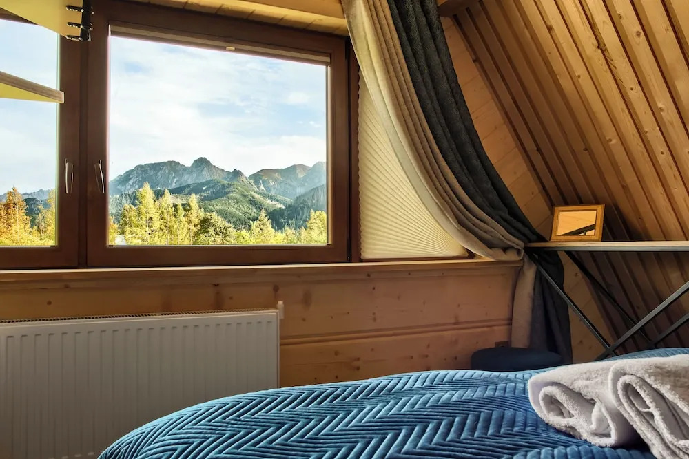 Willa Królewska - Wellness SPA - widokowe Pokoje i Apartamenty