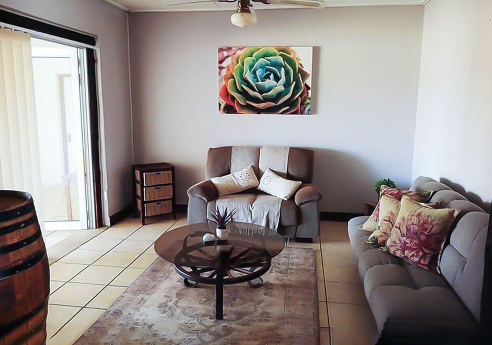 Bezalel Estate Country House
