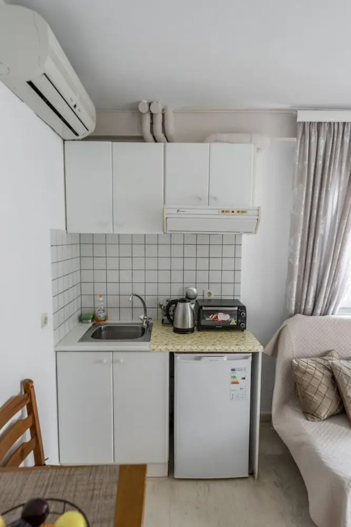 Helen Suites