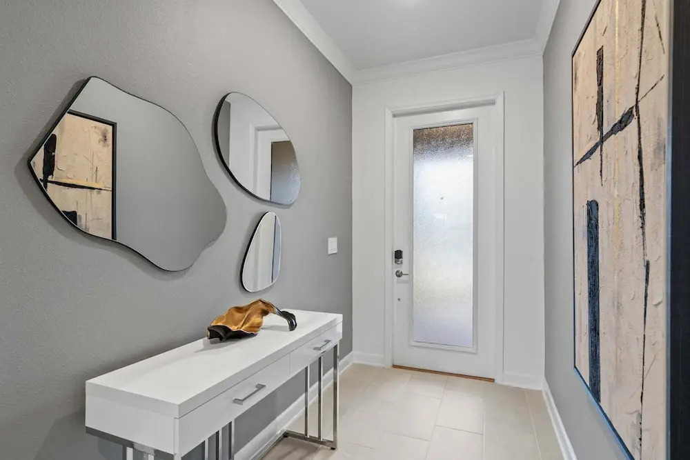 Chic Spacious 5BR Retreat Near Disney