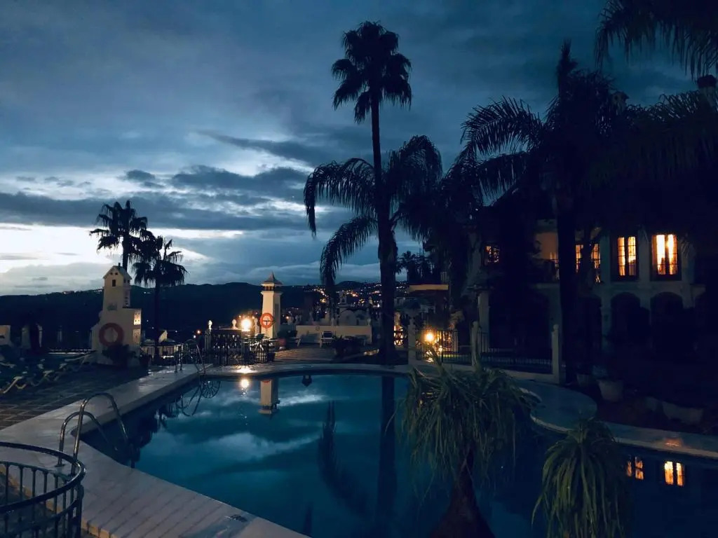 Luxury Puebla Aida Apartment with Golf View