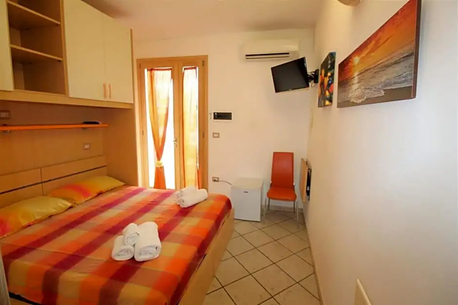 B&B climatizzato a 100 m dal mare e 50 m dal centro