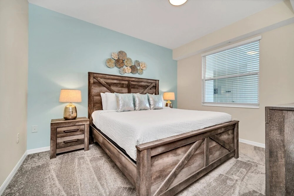 Stunning Lakeview Condo w FREE Resort Access