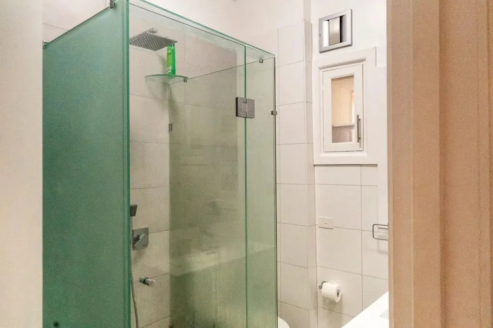 Delightful 3 Bedroom Apartment near Chapel Street in St Kilda