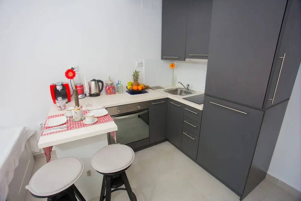 Studio Apartment Laganini
