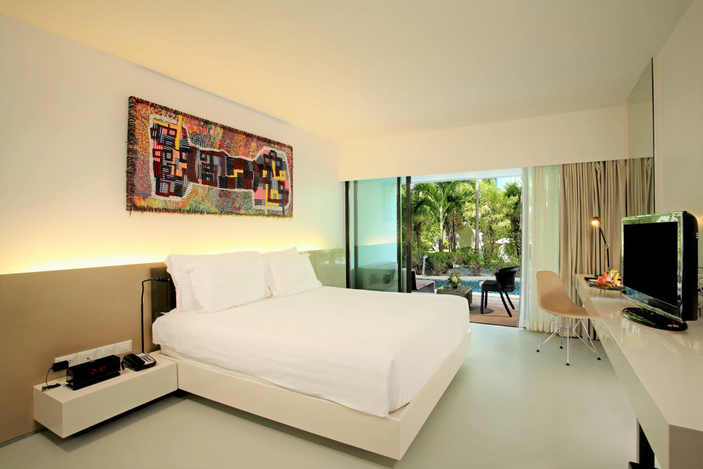 B-Lay Tong Phuket - MGallery Collection