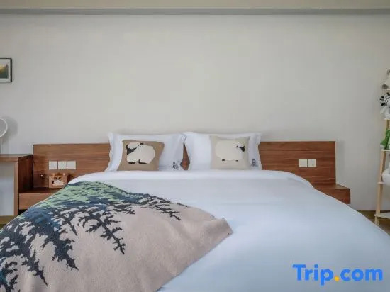 Xingyi Wanfeng Linyueqili B&B