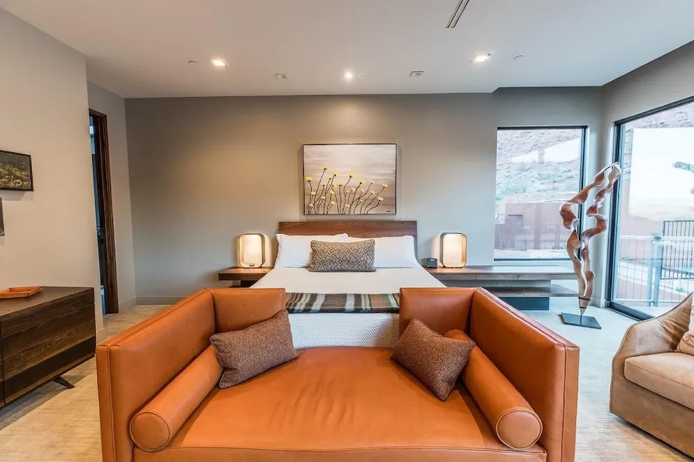 Secluded Padre Canyon Luxury 5 Bedroom Home