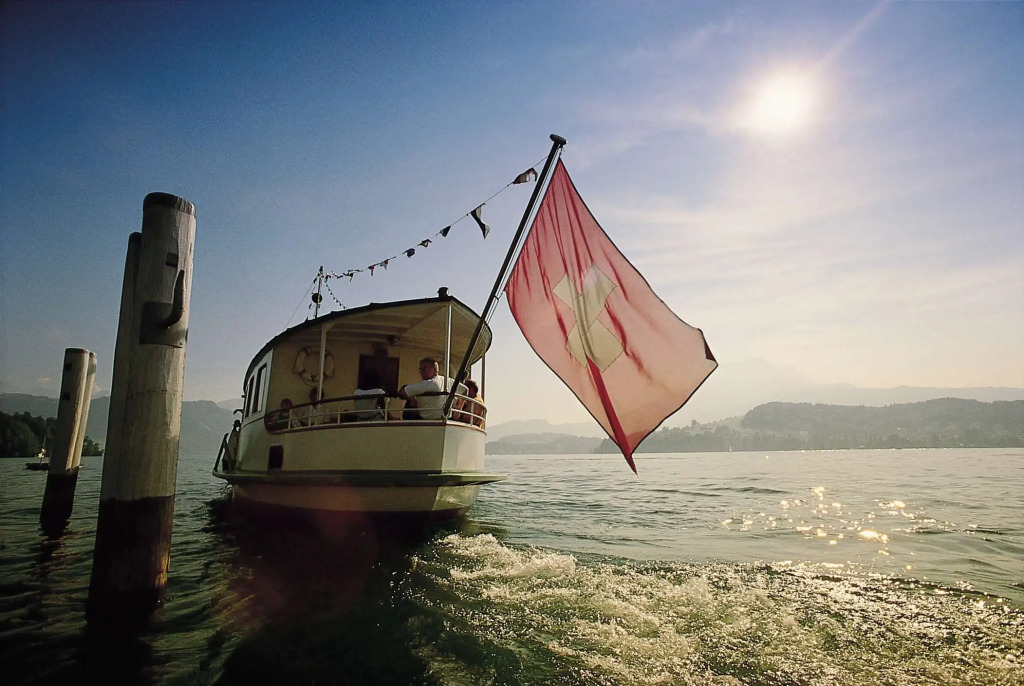HERMITAGE Lake Lucerne - Beach Club & Lifestyle Hotel