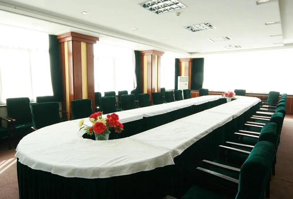 Yixing Hotel