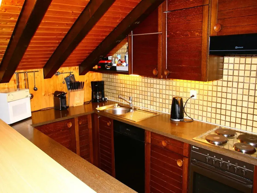 Peaceful Apartment With Amenities