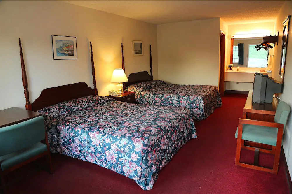 Branson Vacation Inn and Suites