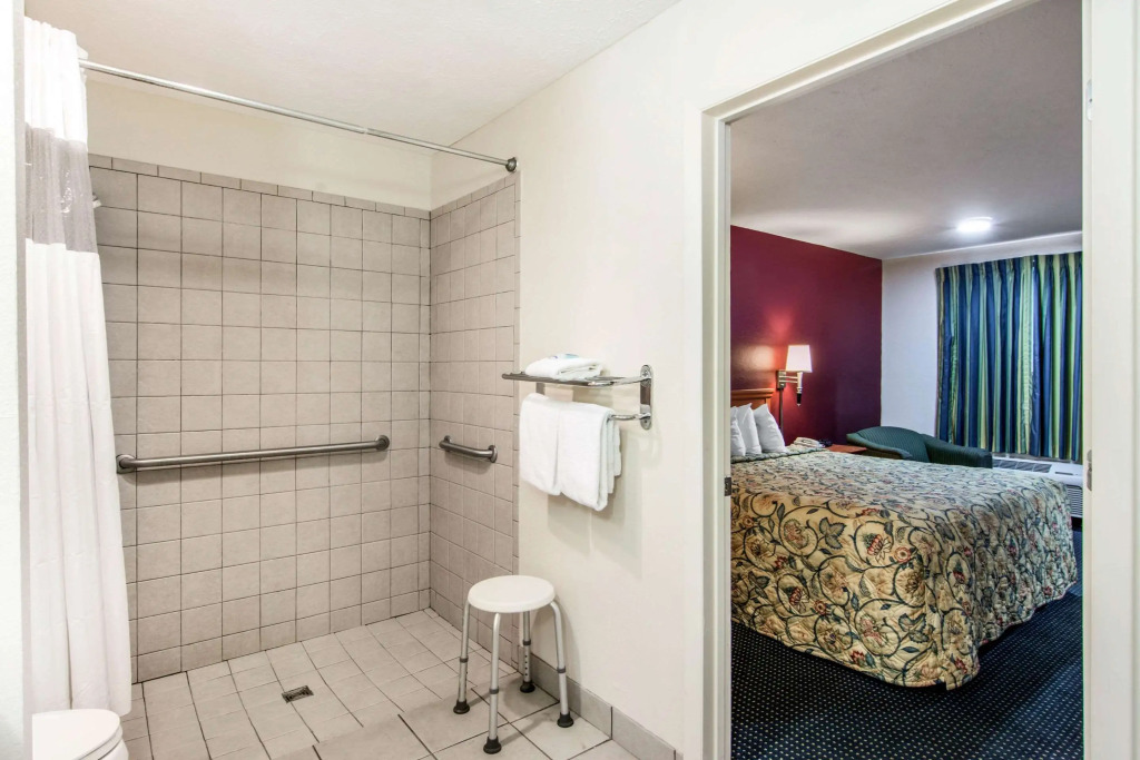 Rodeway Inn