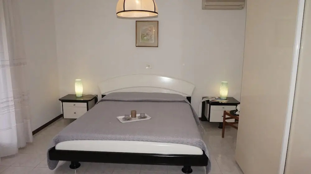 Spectacular Terraced Villa Near the sea With Private Garden, on Three Floors