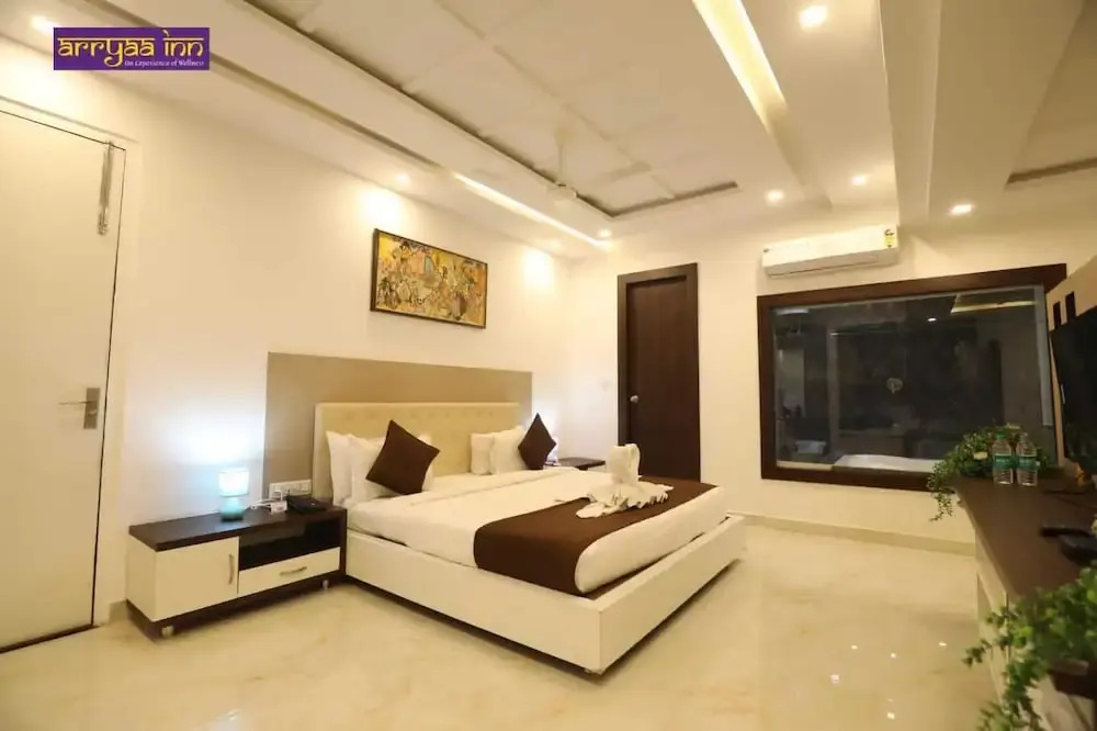 Arryaa Inn